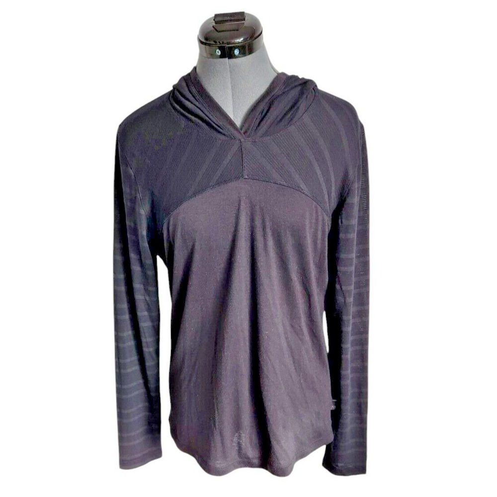 Mountain Hardwear Light Weight Hooded Shirt Size M‎